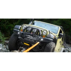 Stalowy przedni zderzak Jeep Wrangler JK